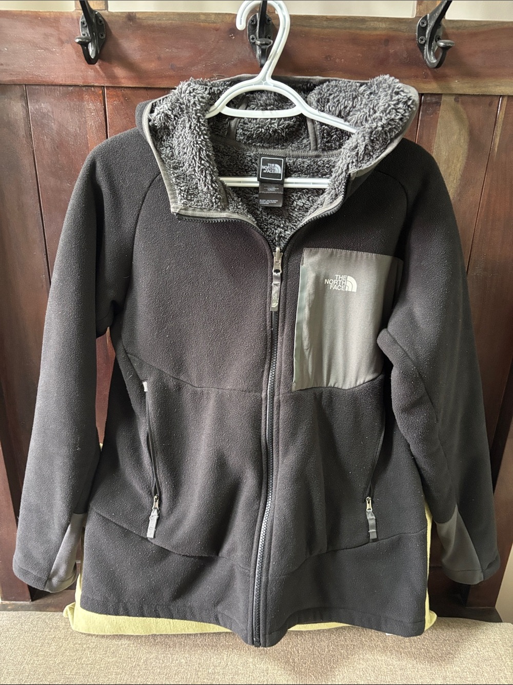 The North Face Black Fleece Jacket with Sherpa Hood boys XL